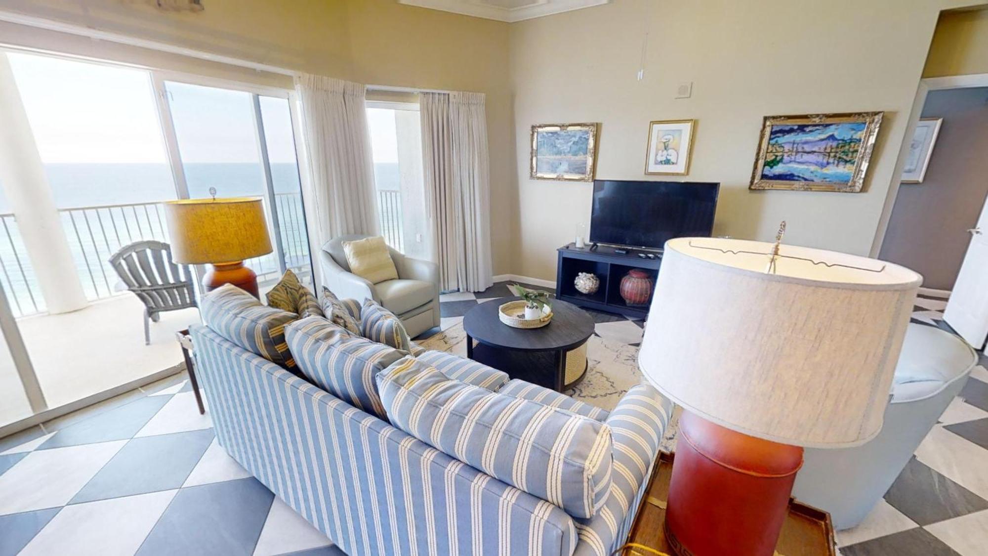 Long 1406 Tower 2 Holiday home *